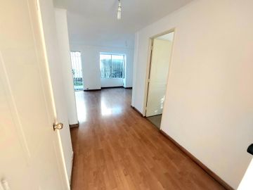 VENTA CASA EN SANTA MARIA DE MAIPÚ 4H3B2E