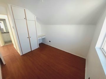 VENTA CASA EN SANTA MARIA DE MAIPÚ 4H3B2E