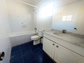 VENTA CASA EN SANTA MARIA DE MAIPÚ 4H3B2E