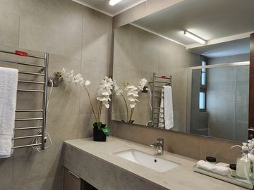 DEPTO 3 DORMITÓRIOS 3 BAÑOS LAS CONDES