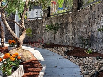 CASA en VENTA con vista a la ciudad de Querétaro, en fracc.  Vista Real