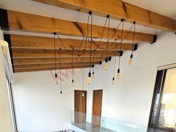 CASA en VENTA con vista a la ciudad de Querétaro, en fracc.  Vista Real