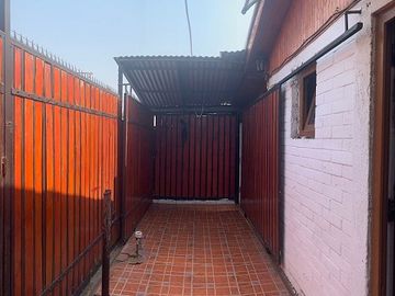 VENTA CASA 2HAB 1BA GUANAHANI, 2000