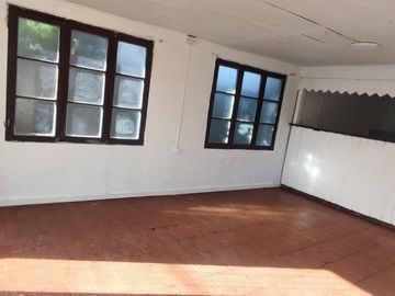 VENTA CASA 3HAB 1BA CERRO NAVIA