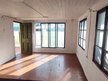 VENTA CASA 3HAB 1BA CERRO NAVIA