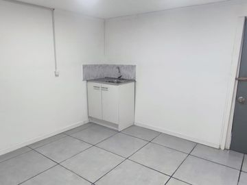 VENTA CASA 3HAB 1BA CERRO NAVIA