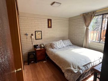 VENTA DE HERMOSA Y AMPLIA CASA MACUL