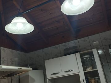 LIMACHE - SE VENDE LINDA CASA CON MINI MARKET - 96 M2