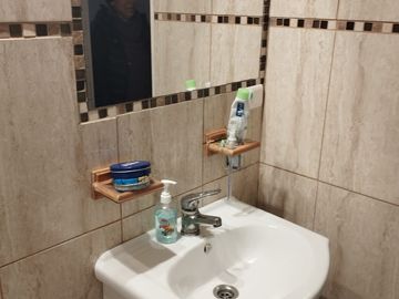 LIMACHE - SE VENDE LINDA CASA CON MINI MARKET - 96 M2
