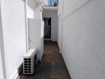 VENTA CASA 5HAB 4BA LA CISTERNA