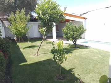 VENTA CASA 5HAB 4BA LA CISTERNA