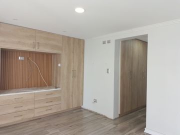 VENTA CASA 5HAB 4BA LA CISTERNA