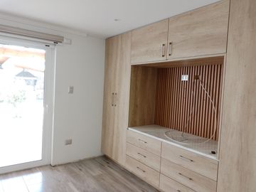 VENTA CASA 5HAB 4BA LA CISTERNA