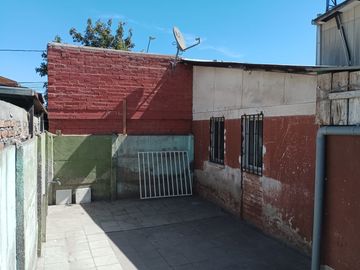 VENTA CASA REGULARIZADA - QUILICURA