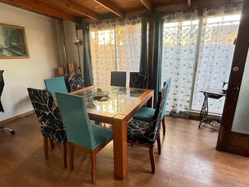 CASA AMPLIA Y FAMILIAR QUILICURA