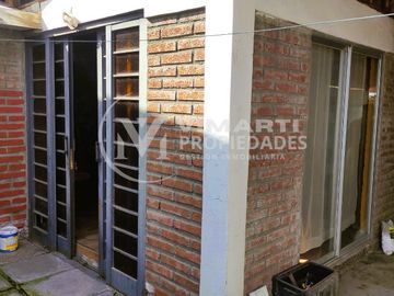 VENTA ACOGEDORA CASA EN LOMAS DE MIRASUR, SAN BERNARDO