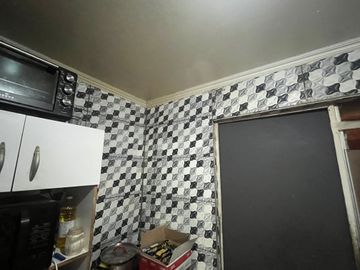 VENTA AMPLIA CASA EN  CONCHALI