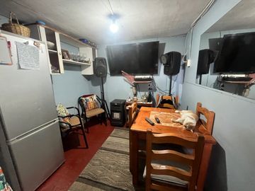 VENTA AMPLIA CASA EN  CONCHALI