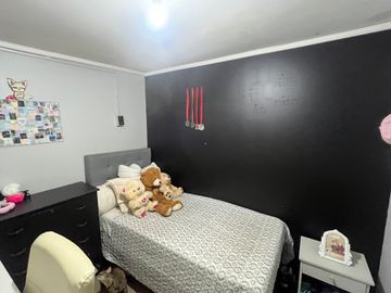 VENTA AMPLIA CASA EN  CONCHALI