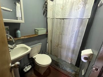 VENTA AMPLIA CASA EN  CONCHALI