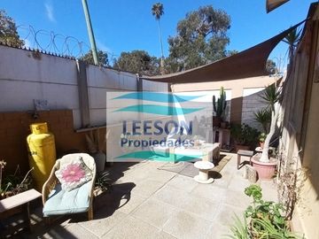 LA HERRADURA- VENTA CASA 4D/3B SECTOR RESIDENCIAL