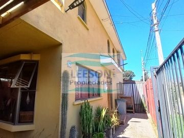 LA HERRADURA- VENTA CASA 4D/3B SECTOR RESIDENCIAL
