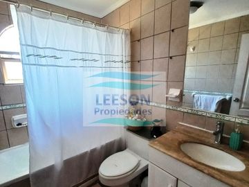 LA HERRADURA- VENTA CASA 4D/3B SECTOR RESIDENCIAL