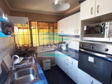 LA HERRADURA- VENTA CASA 4D/3B SECTOR RESIDENCIAL