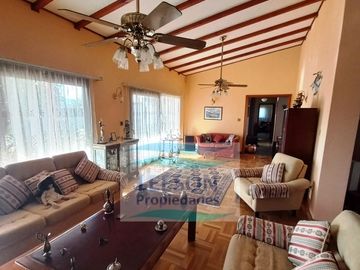 LA SERENA- VENTA PARCELA CON AMPLIA CASA 4D/3B EN BELLAVISTA