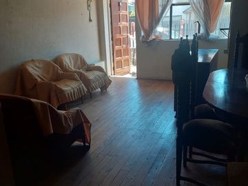 VENTA DE CASA EN SECTOR LORENZO ARENAS