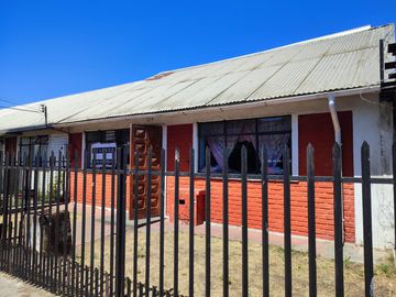 VENTA DE CASA EN SECTOR LORENZO ARENAS