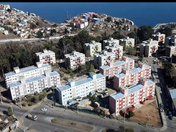 SE VENDE DPTO EN PLAYA ANCHA VALPARAISO