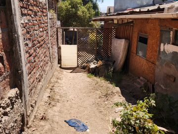 VENDE PROPIEDAD CON 2 CASAS CERRILLO