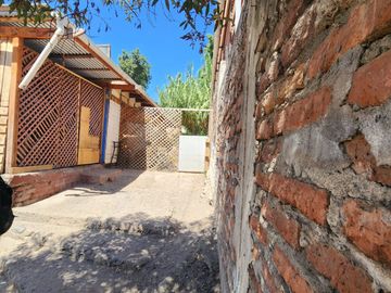 VENDE PROPIEDAD CON 2 CASAS CERRILLO