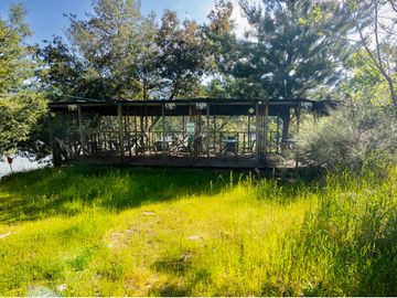 SE VENDE ESPLÉNDIDO CENTRO TURÍSTICO EN SAN FABIAN DE ALICO
