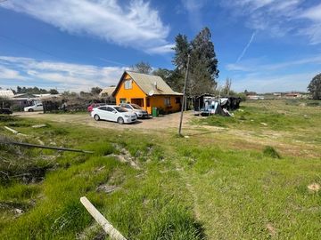 VENDE PARCELA CON CASA SECTOR LOS GOMEROS, PELARCO