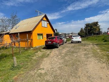 VENDE PARCELA CON CASA SECTOR LOS GOMEROS, PELARCO