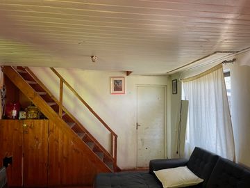 VENDE PARCELA CON CASA SECTOR LOS GOMEROS, PELARCO