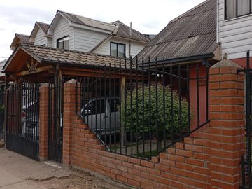 VENDE CASA CENTRO COMERCIAL ORIENTE, TALCA
