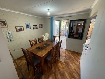 VENDE HERMOSA CASA SECTOR ORIENTE TALCA
