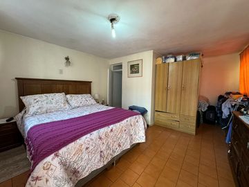 VENDO ACOGEDORA CASA EN INDEPENDENCIA