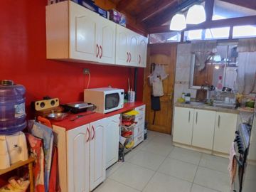 VENTA CASA 3HAB 1BA  ESTACIONAMIENTO CON COBERTIZO