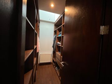 VENTA DE CASA MODERNA EN CONDOMINIO VIÑAS DE CHICUREO