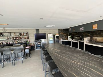 VENTA DE CASA MODERNA EN CONDOMINIO VIÑAS DE CHICUREO