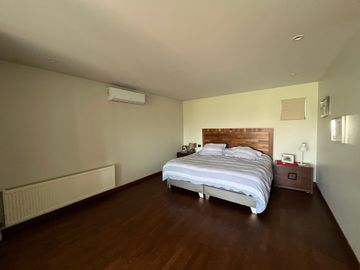 VENTA DE CASA MODERNA EN CONDOMINIO VIÑAS DE CHICUREO