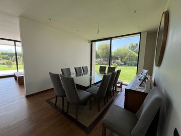 VENTA DE CASA MODERNA EN CONDOMINIO VIÑAS DE CHICUREO