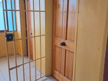 DEPARTAMENTO EN TRADICIONAL BARRIO DE LO PRADO