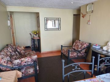 DEPARTAMENTO EN TRADICIONAL BARRIO DE LO PRADO
