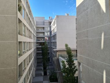 DEPTO  2 SUITES EN SANTIAGO INCLUYE ESTACIONAMIENTO