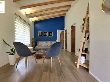 BAJO PRECIO, 2 CASAS SITIO DE 1440M2  VIVE Y GENERA INGRESOS